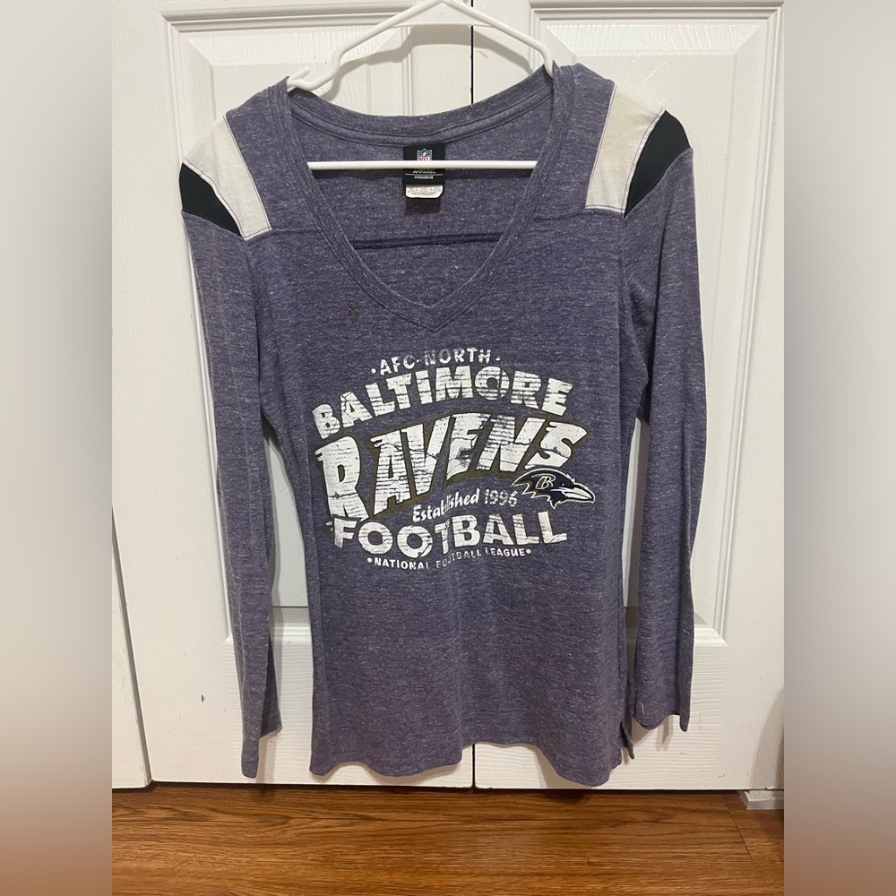 NFL Team Apparel Women's Heathered Purple Shirt